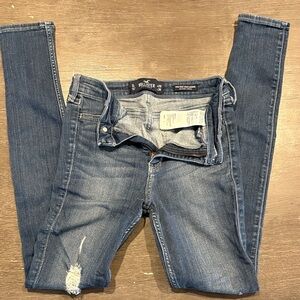 Hollister Women's Distressed Denim Skinny Jeans